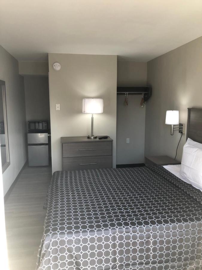 Trolley Stop Motel, ,near Phl Airport Pa Hotel Media