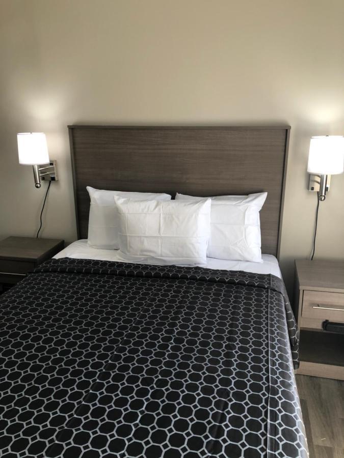 Trolley Stop Motel, ,near Phl Airport Pa 3*
