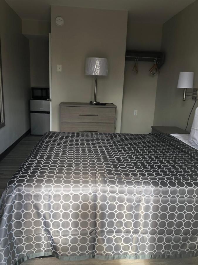 Hotel Trolley Stop Motel, ,near Phl Airport Pa 3*