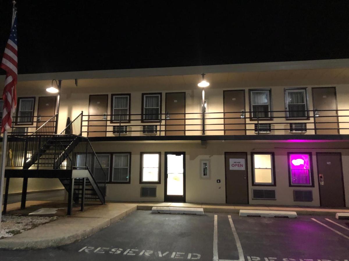 Trolley Stop Motel, ,near Phl Airport Pa Media
